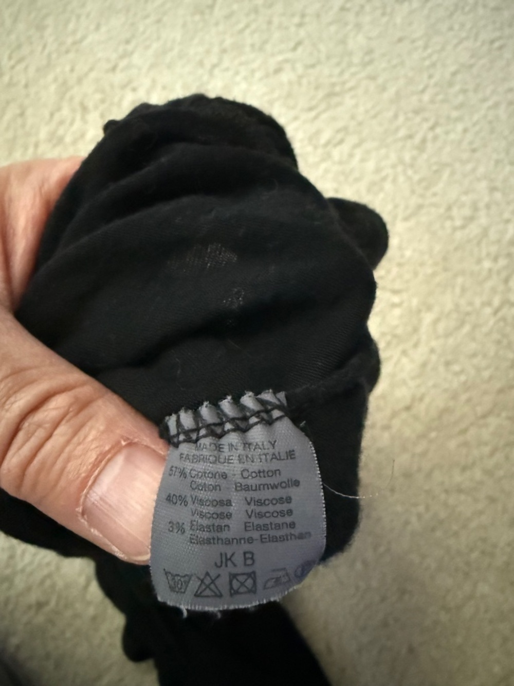 Brandy Melville Black Ruffle Hem Pajama Lounge Shorts - Picture 4 of 4